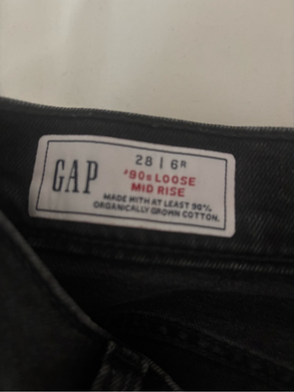 GAP Black Women’s Cargo Pants with Side Utility Pockets - Picture 3 of 3